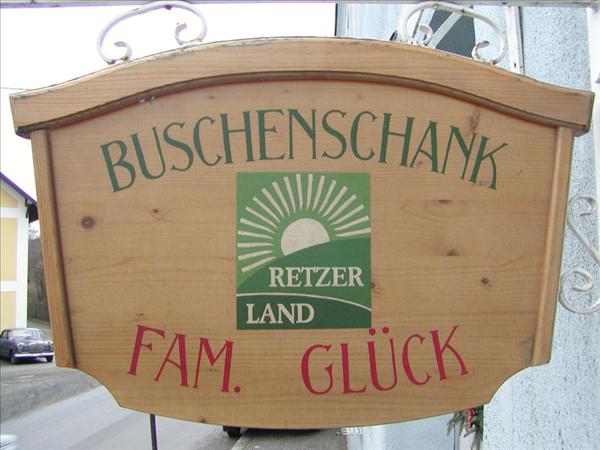 Buschenschank Familie Glück Eingangsschild